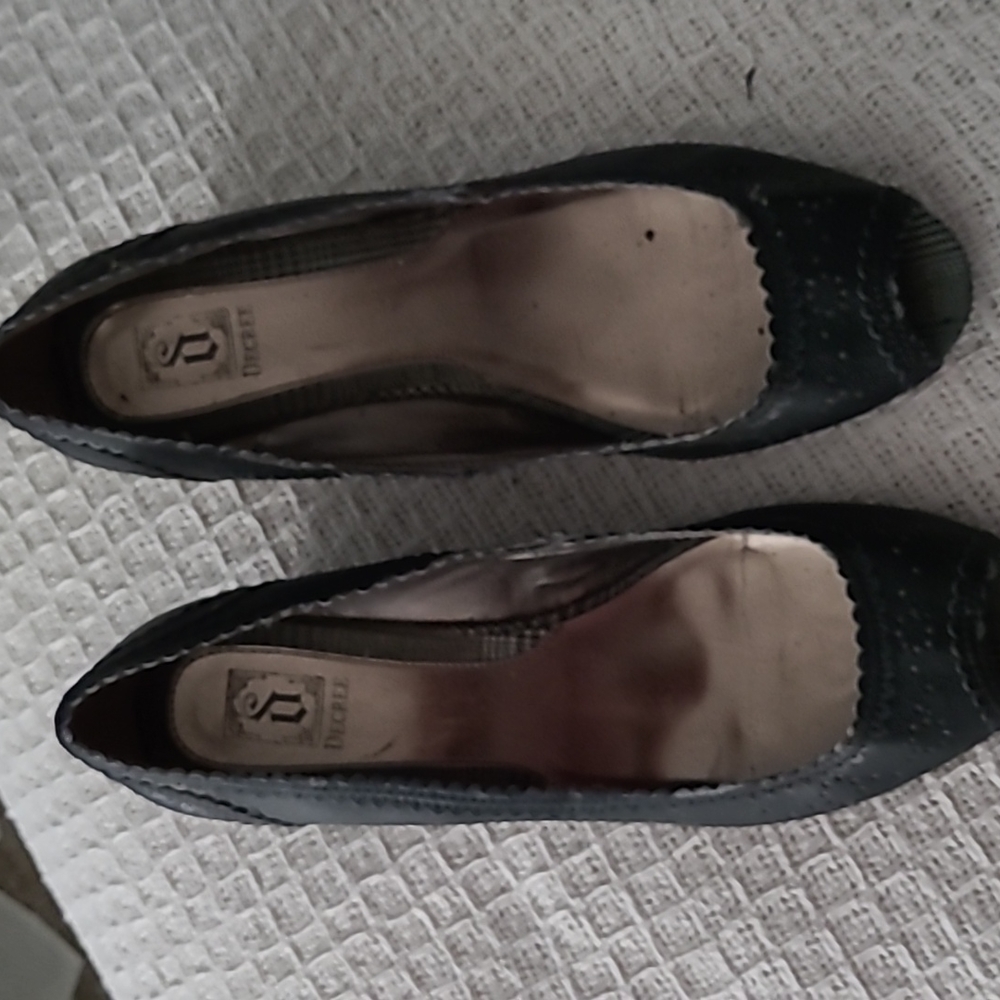 Shoes , green, worn once, size 10